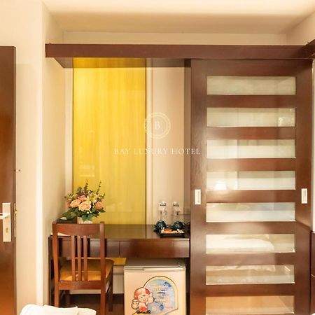Bay Luxury Hotel & Spa - No 9 Nguyen Truong To, Ha Noi Hanoi Esterno foto