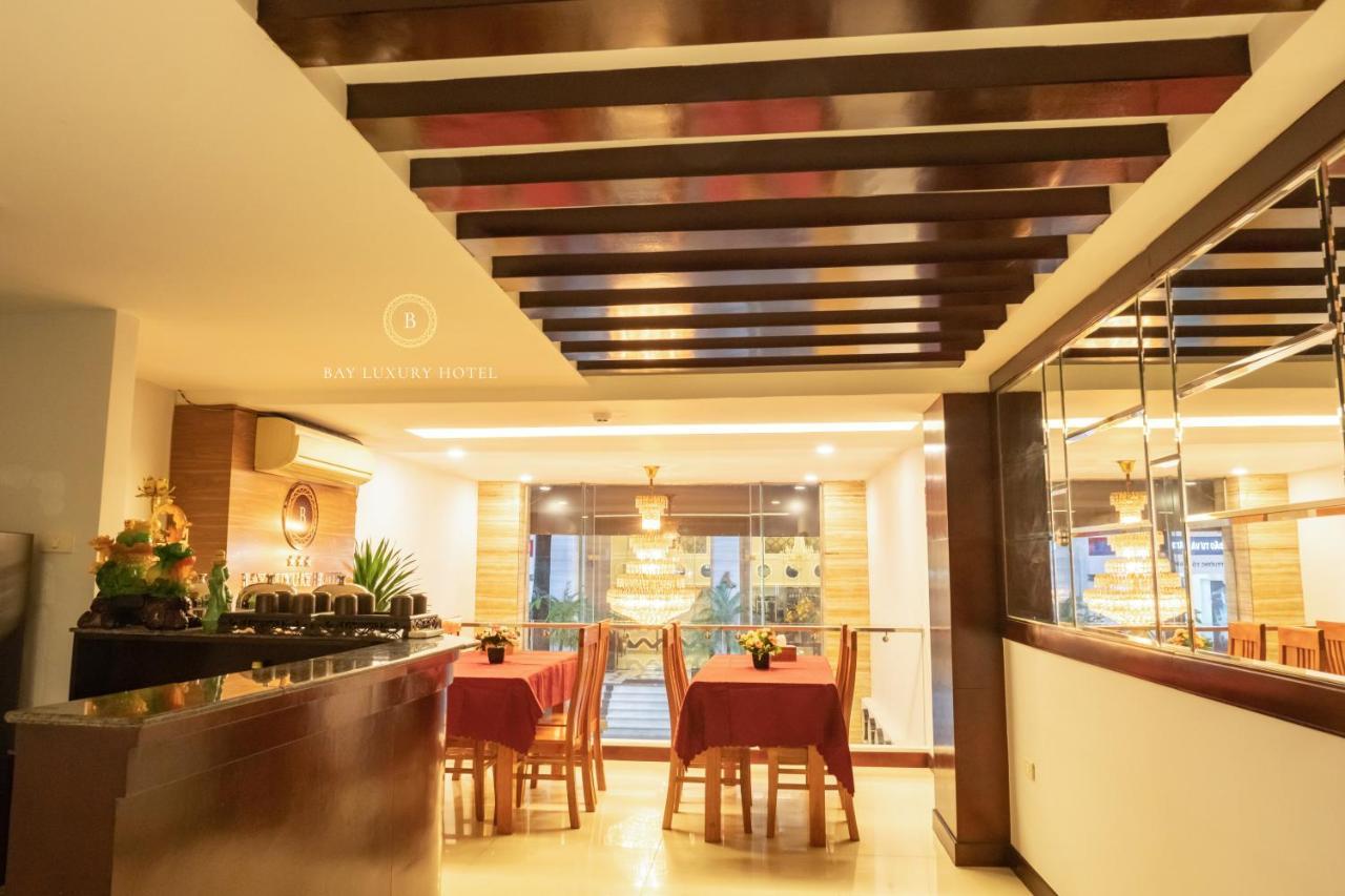 Bay Luxury Hotel & Spa - No 9 Nguyen Truong To, Ha Noi Hanoi Esterno foto
