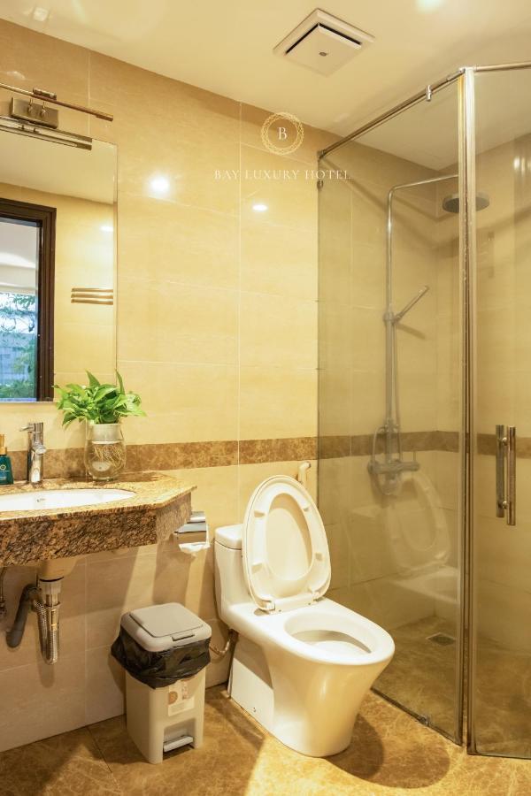 Bay Luxury Hotel & Spa - No 9 Nguyen Truong To, Ha Noi Hanoi Esterno foto