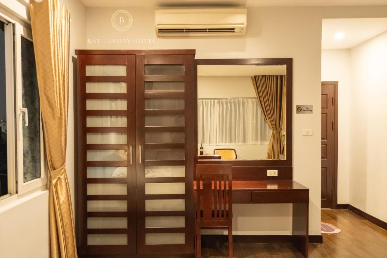 Bay Luxury Hotel & Spa - No 9 Nguyen Truong To, Ha Noi Hanoi Esterno foto