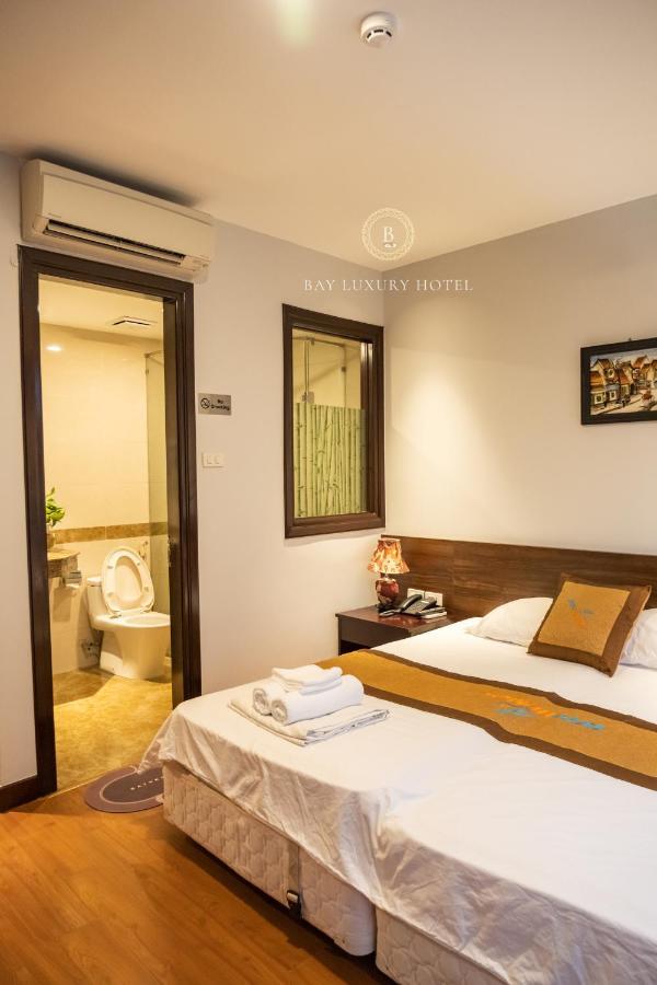 Bay Luxury Hotel & Spa - No 9 Nguyen Truong To, Ha Noi Hanoi Esterno foto